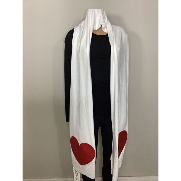 New. Wildfox heart Scarf. Retails $109 - Picture 3 of 7